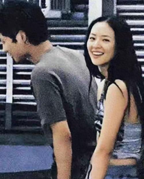 女明星结婚最新爆料新闻,最新女明星结婚爆料揭秘